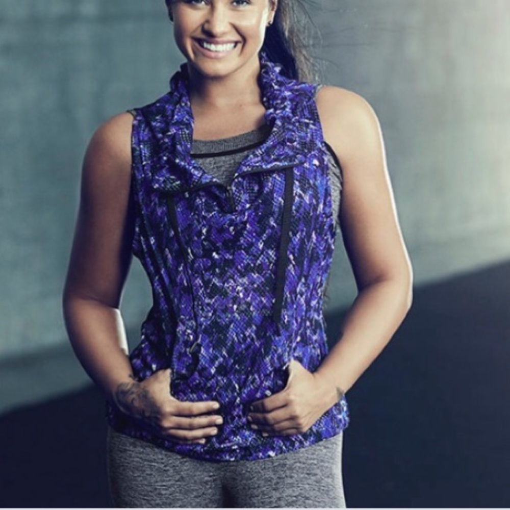 FABLETICS Demi Abstract Animal Print Mesh Vest